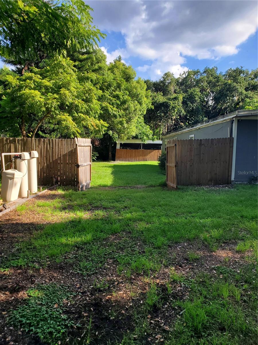 SUNSET RANCH ESTATES - Residential Lease