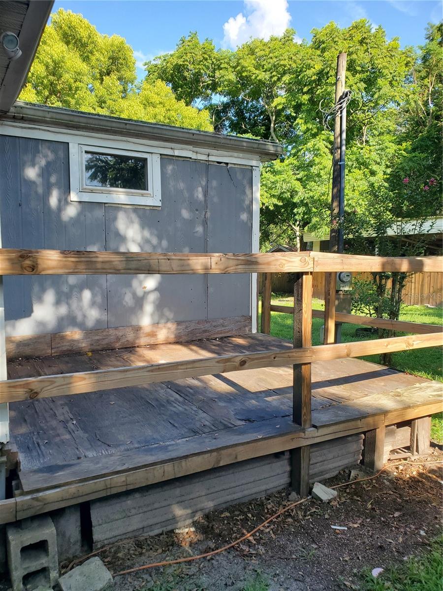 SUNSET RANCH ESTATES - Residential Lease