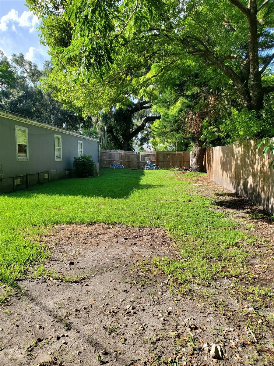 SUNSET RANCH ESTATES - Residential Lease