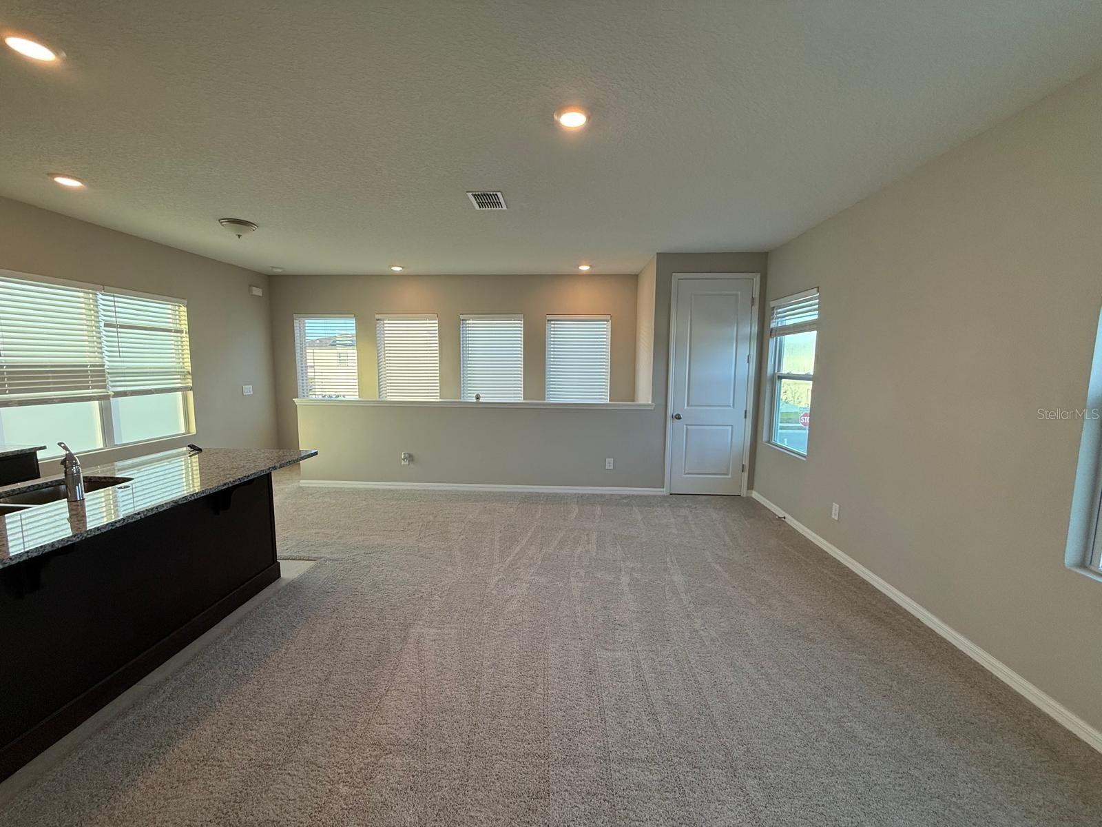 WESLYN PARK PH 3 PB 34 PGS 38–52 LOT 122 - Residential Lease