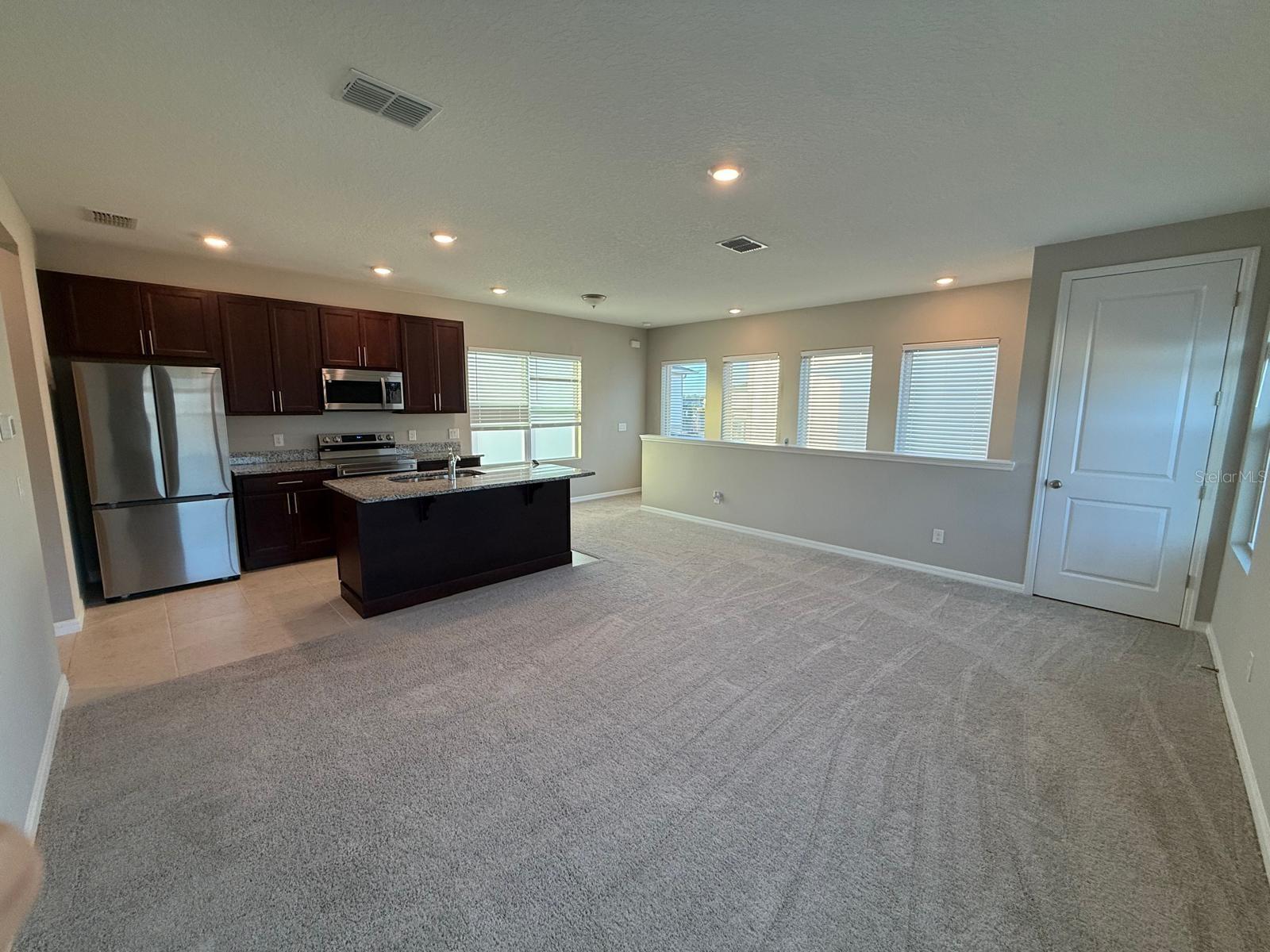 WESLYN PARK PH 3 PB 34 PGS 38–52 LOT 122 - Residential Lease