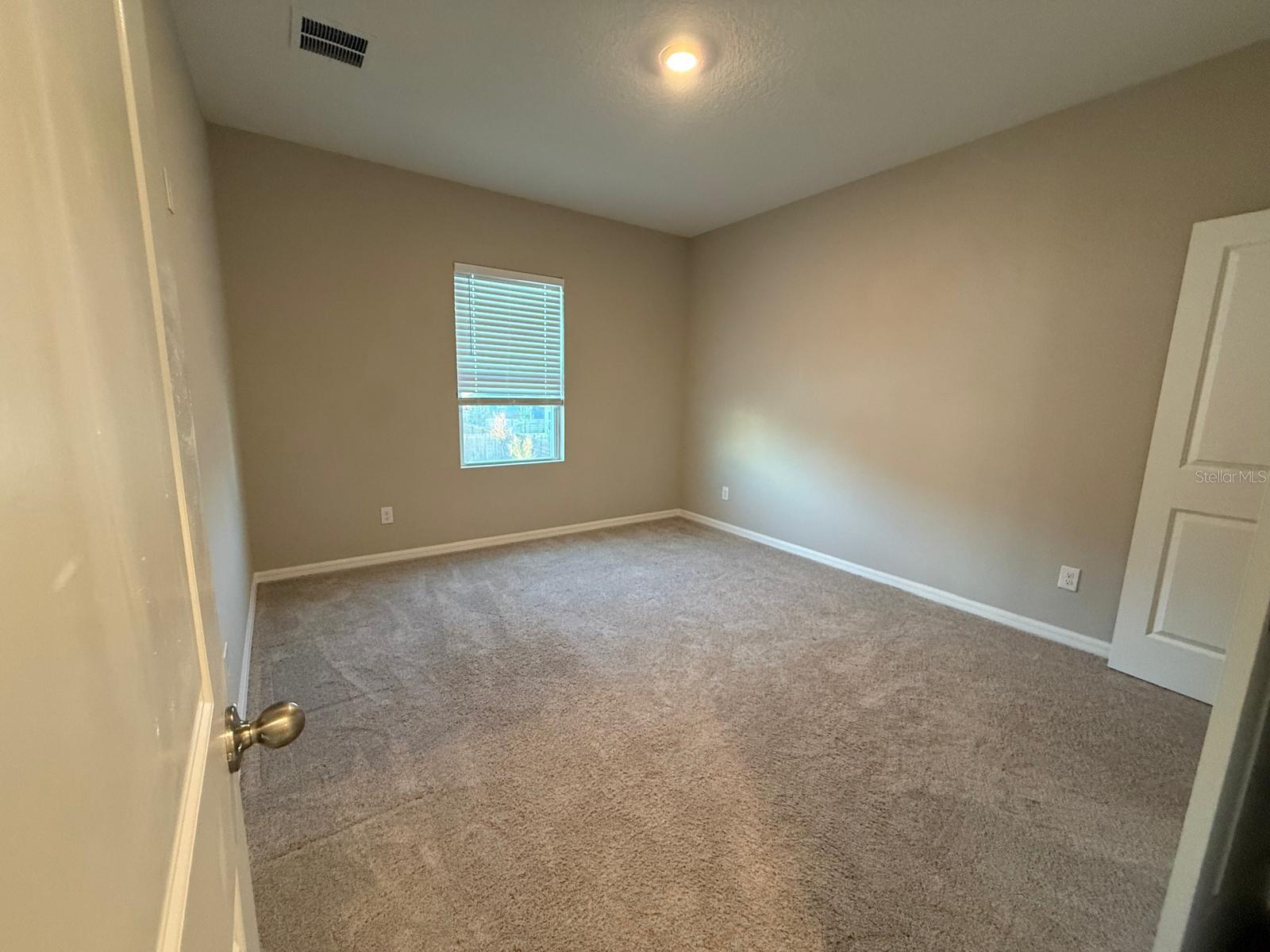 WESLYN PARK PH 3 PB 34 PGS 38–52 LOT 122 - Residential Lease