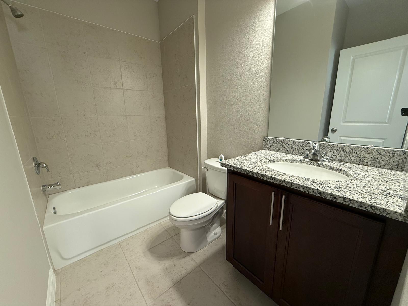 WESLYN PARK PH 3 PB 34 PGS 38–52 LOT 122 - Residential Lease