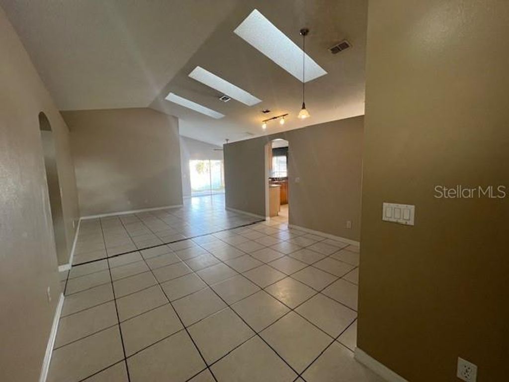 Photo of 202 Woodbury Pines Circle, Orlando, FL 32828 (MLS # O6382734)