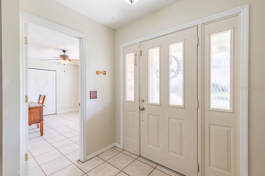 1606 FAHNSTOCK STREET