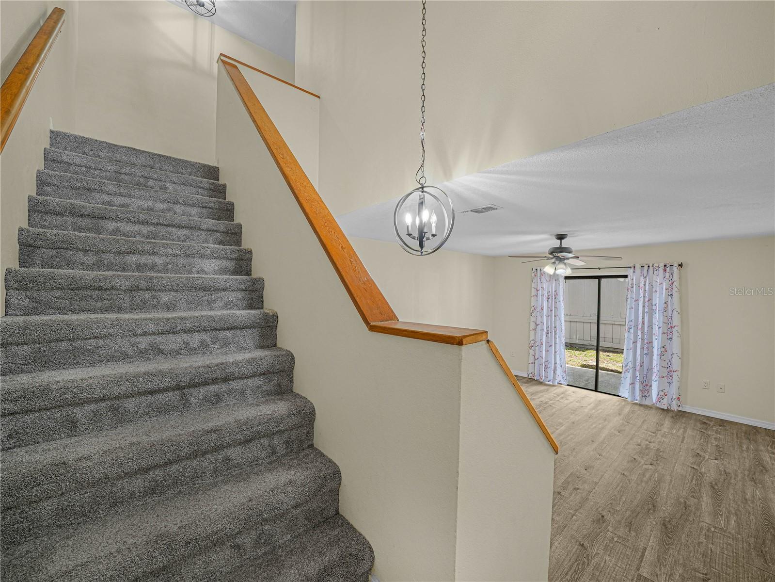 3573 RAINTREE CIRCLE