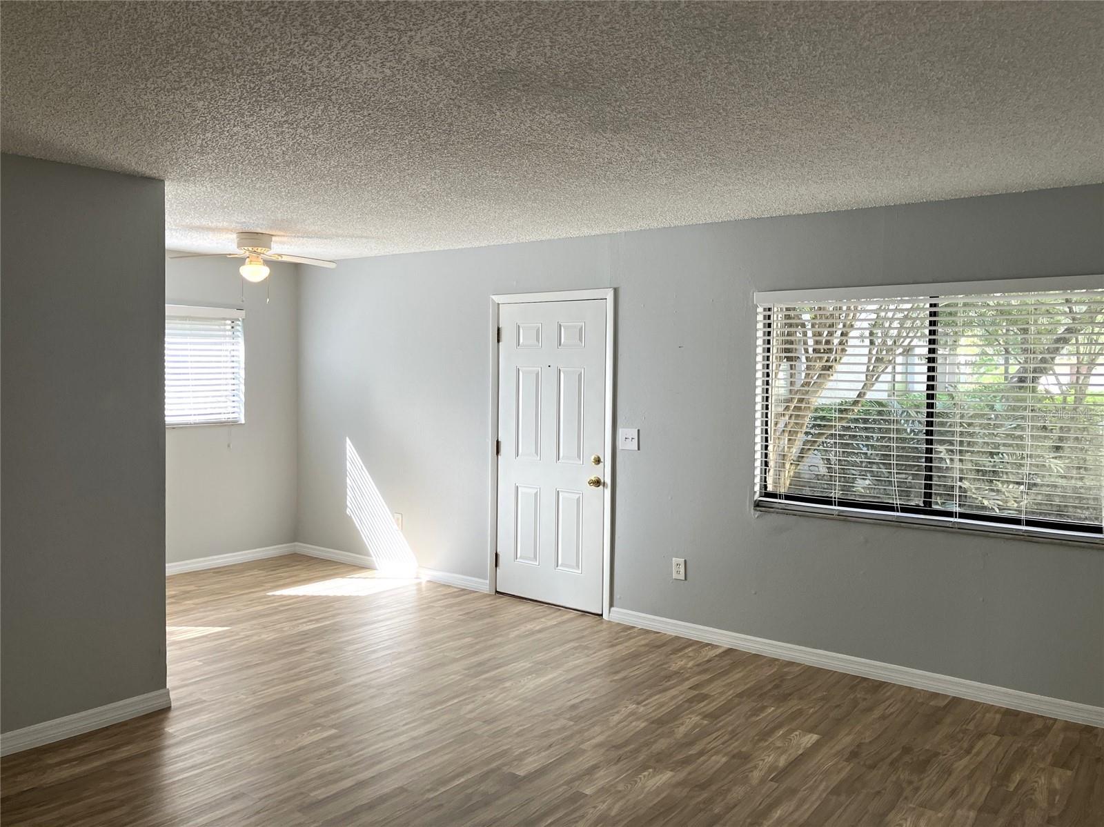 RAINTREE VILLAGE CONDO N - Residential