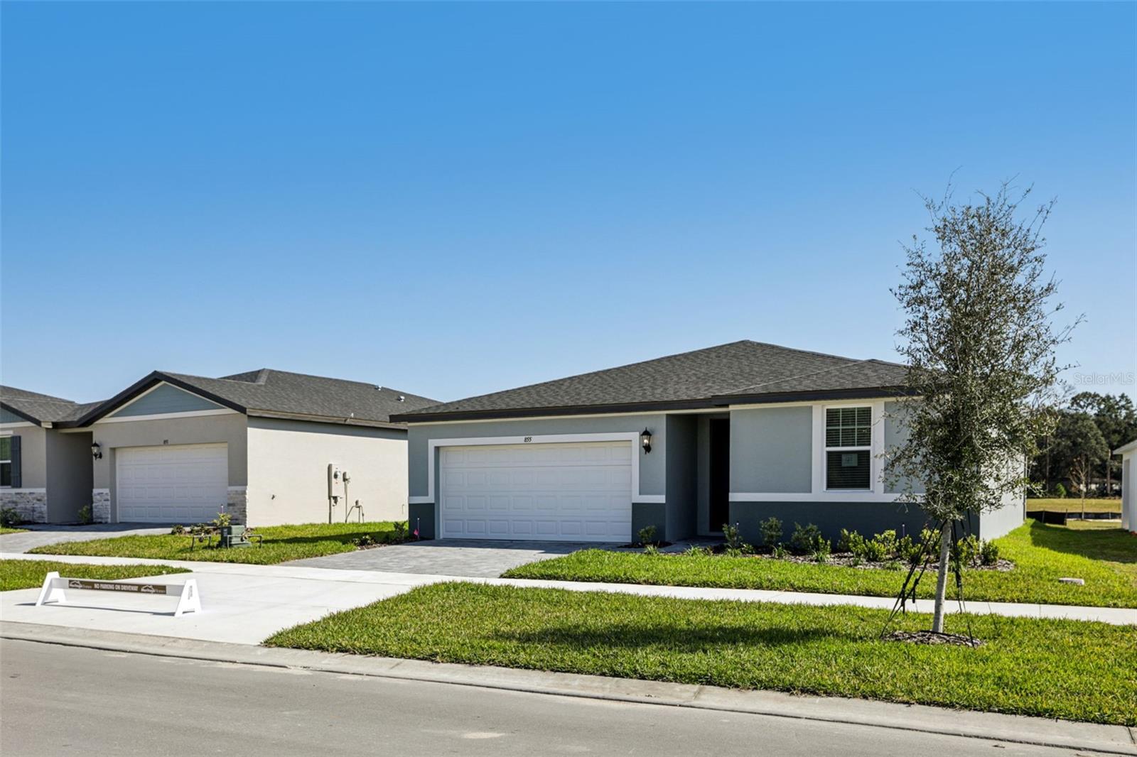 855 SUNSHOWER DRIVE
