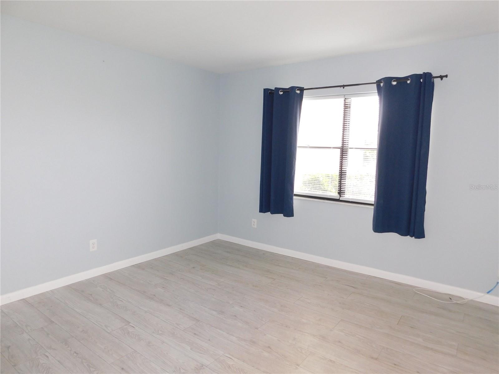 EAST LAKE WOODLANDS WOODLAKE RUN - Residential Lease