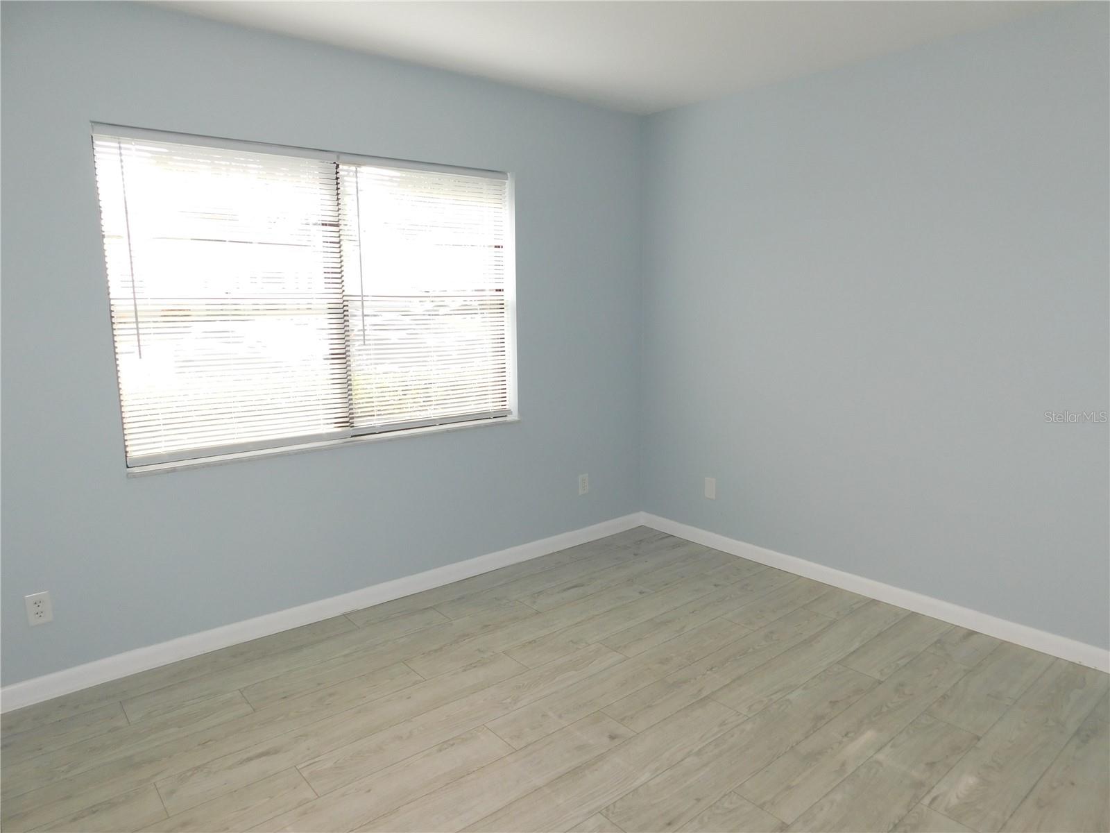 EAST LAKE WOODLANDS WOODLAKE RUN - Residential Lease