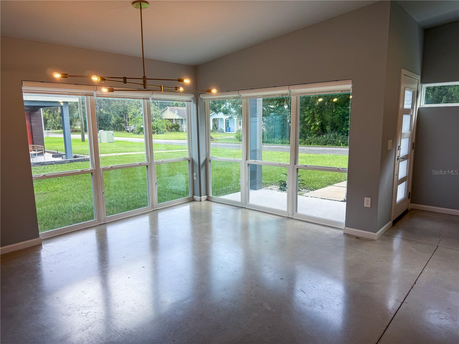 PALM TERRACE - Residential Lease