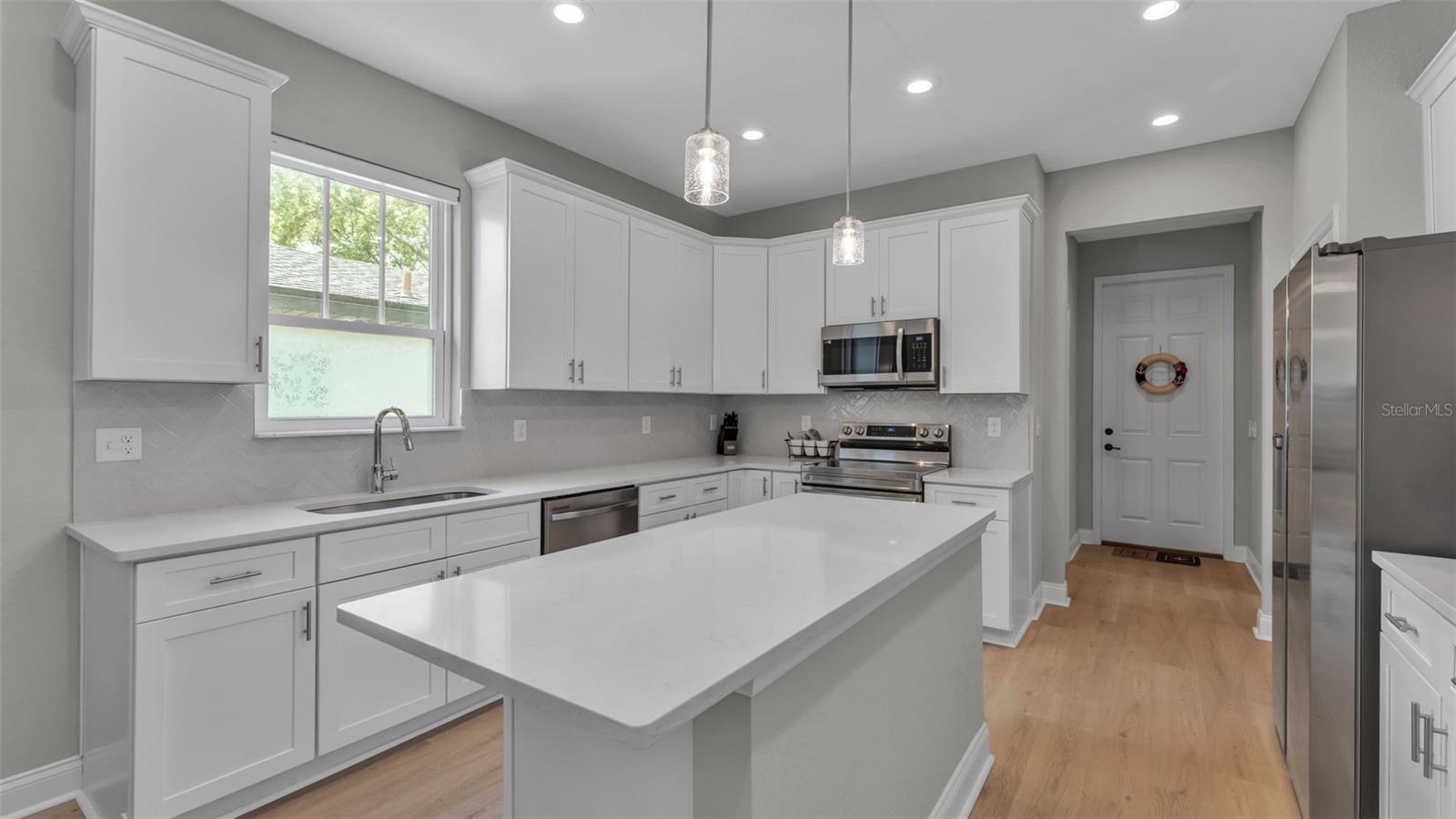 THE GEORGE SUB - Residential