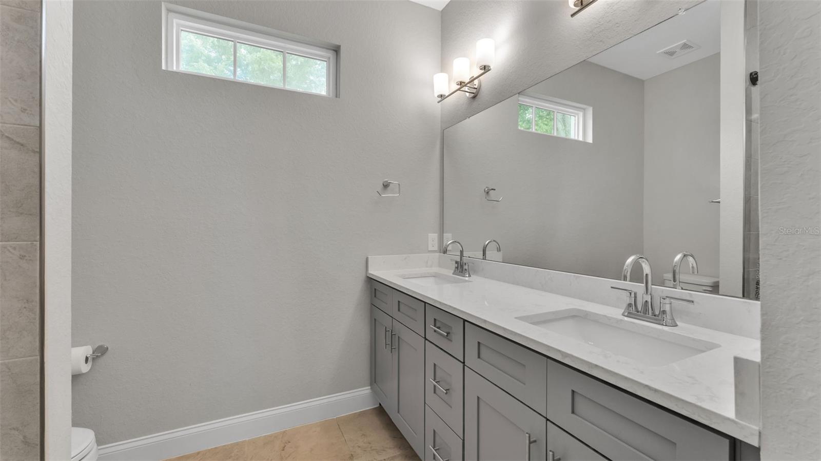 THE GEORGE SUB - Residential