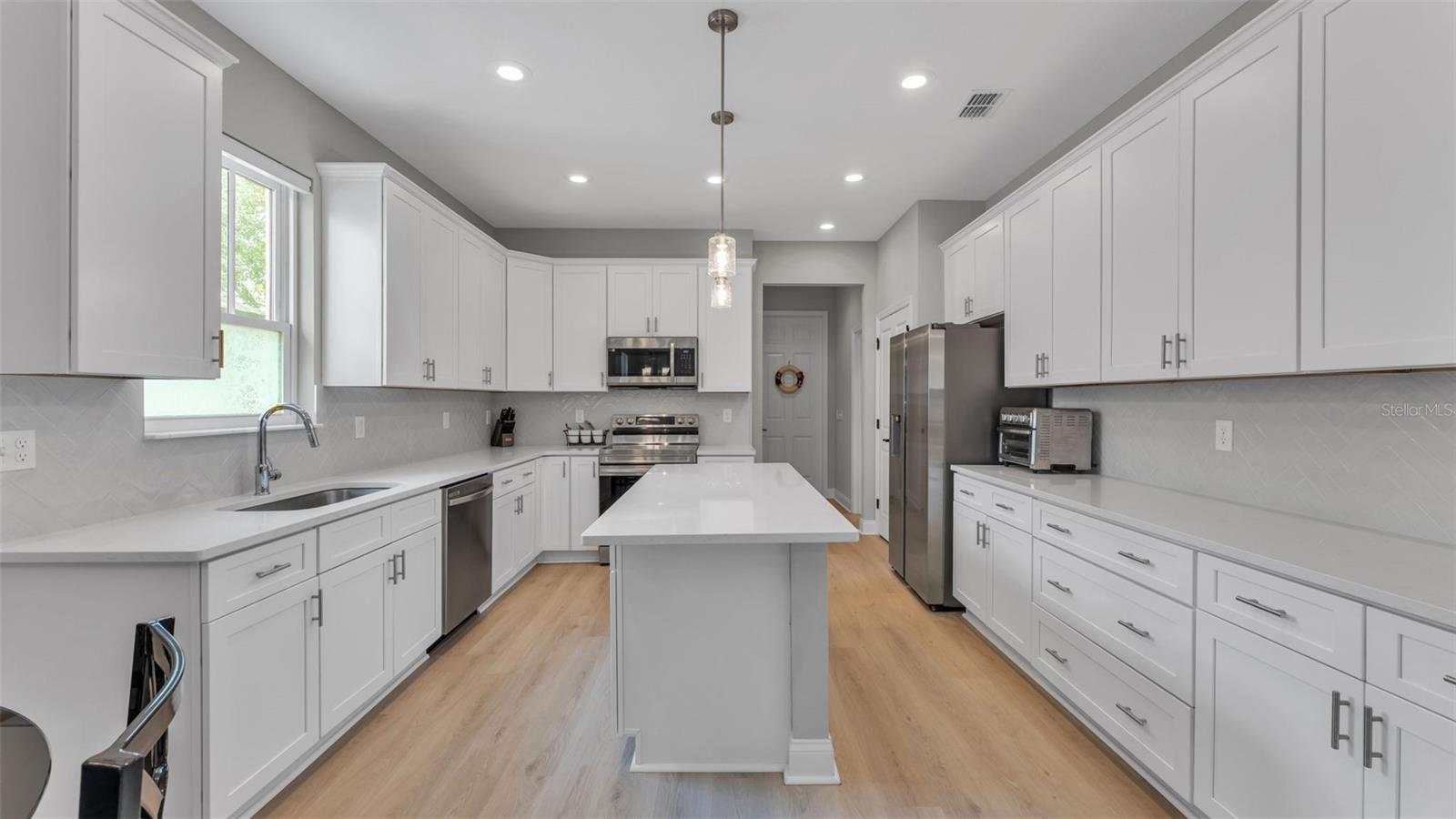 THE GEORGE SUB - Residential