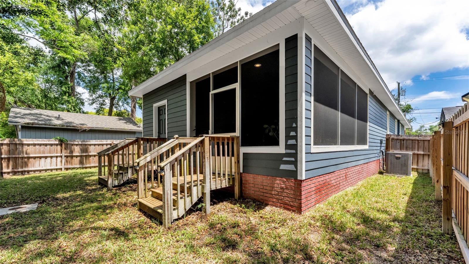 THE GEORGE SUB - Residential