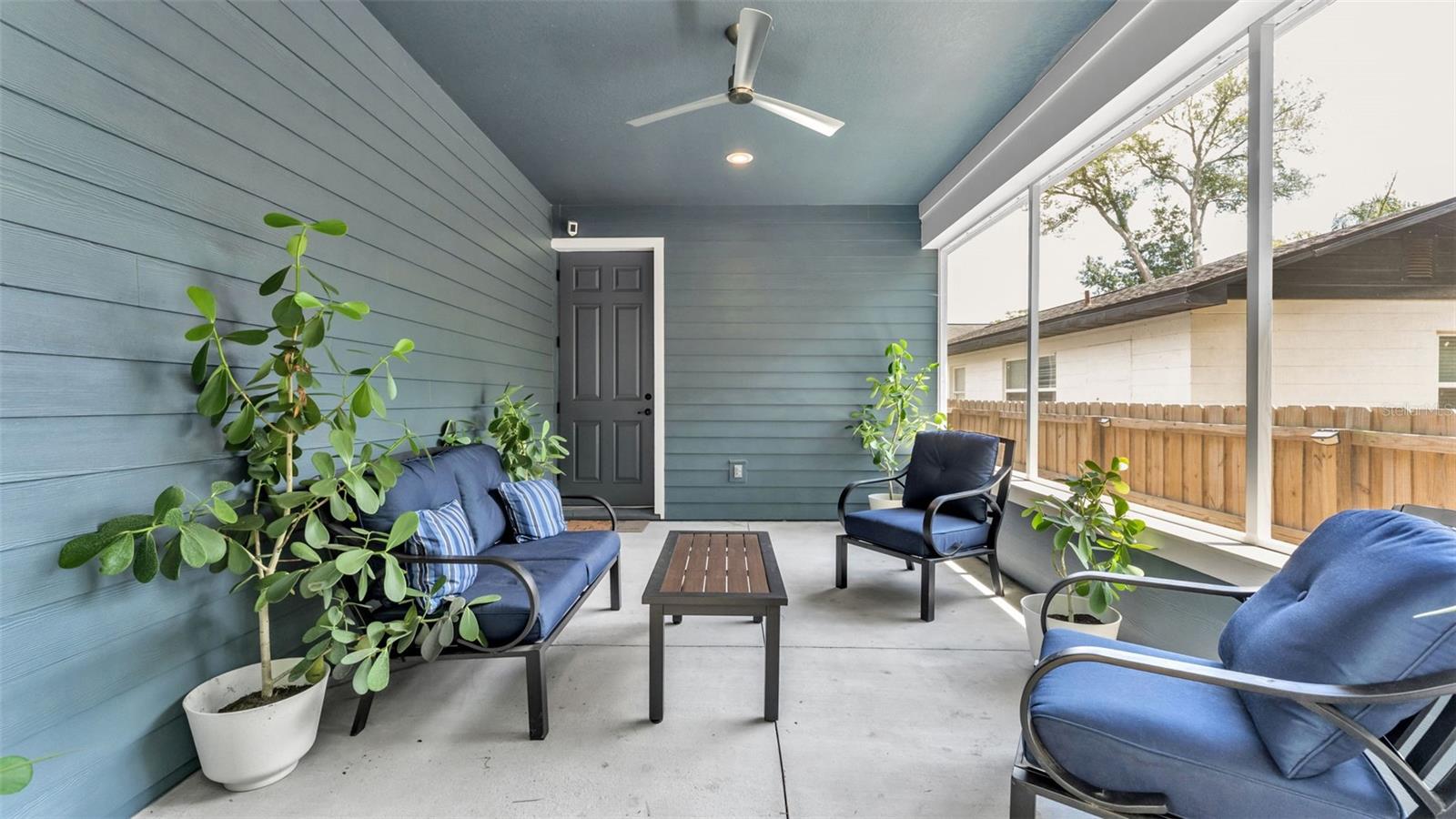 THE GEORGE SUB - Residential