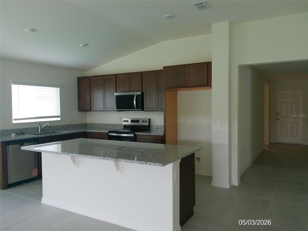 Photo of 5537 Creek Haven Way, Lakeland, FL 33810 (MLS # L4961644)