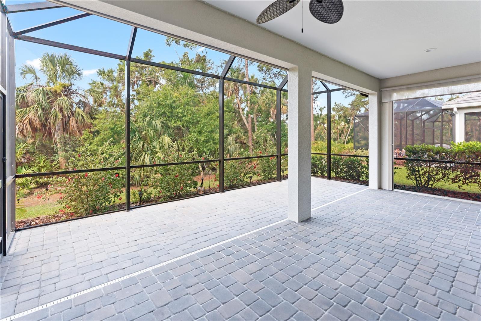 GRAND PALM - Residential