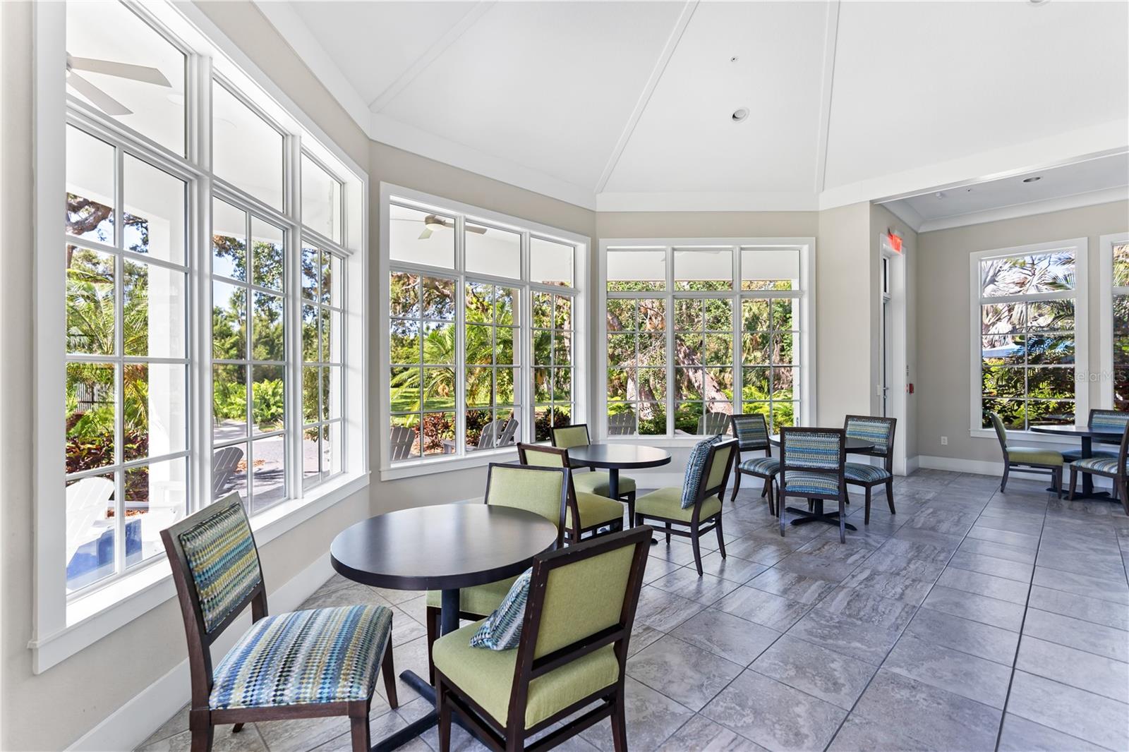 GRAND PALM - Residential