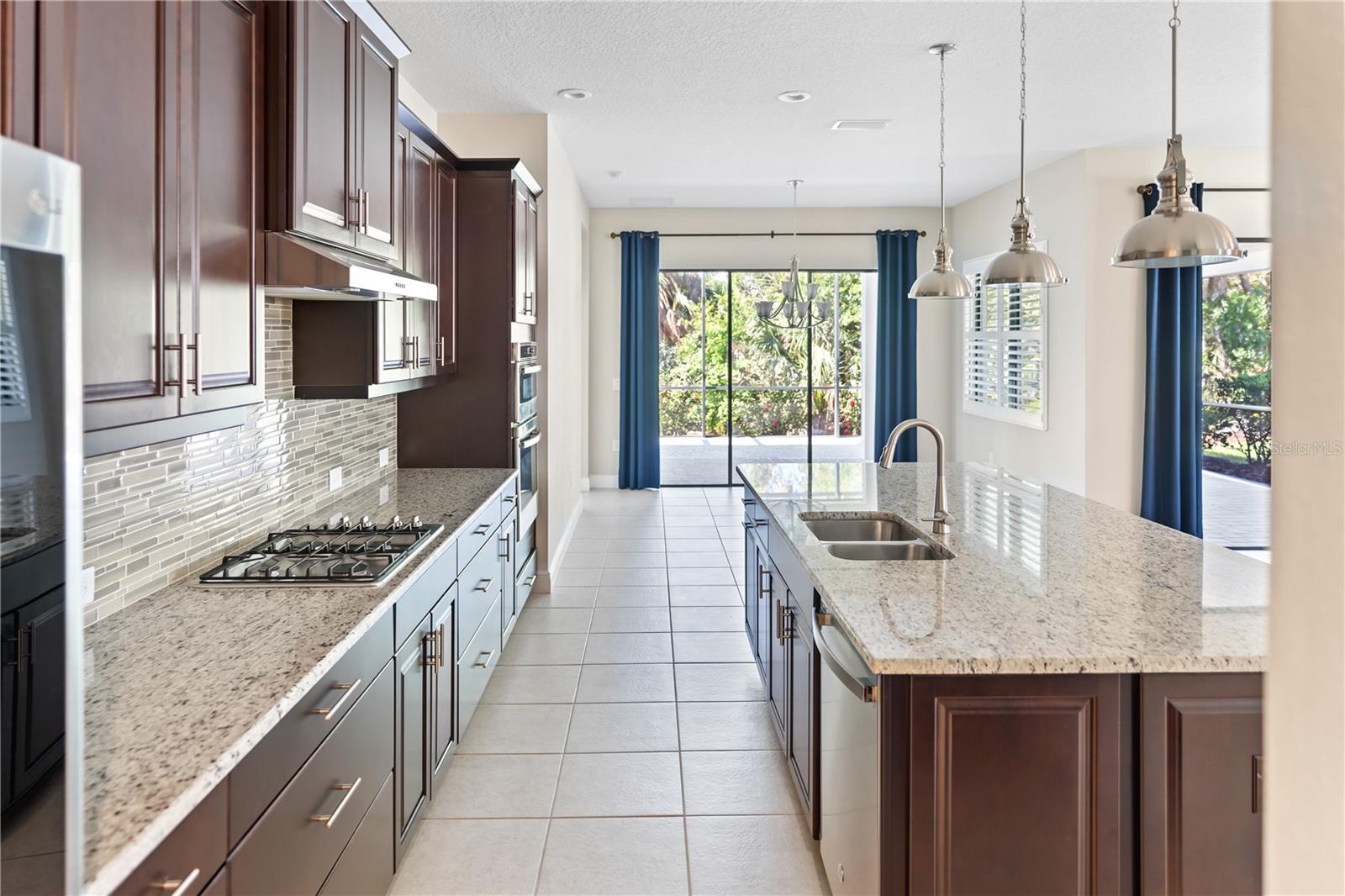 GRAND PALM - Residential