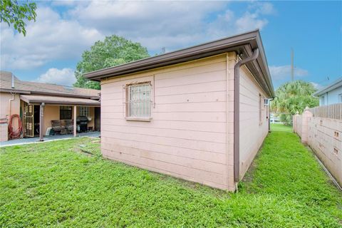 A home in TAMPA