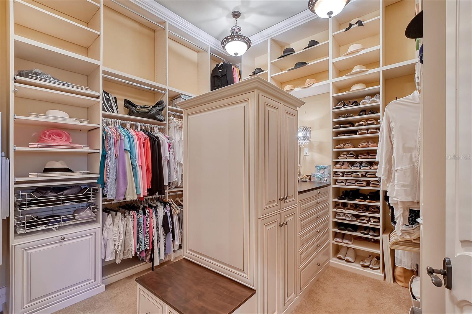 LAKEWOOD RANCH COUNTRY CLUB VILLAGE DD 1&2 - Residential