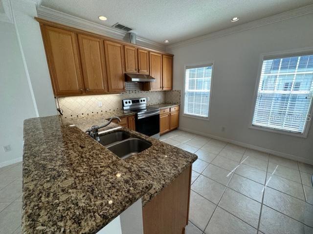 CELEBRATION EAST VILLAGE UNIT 2 - Residential Lease