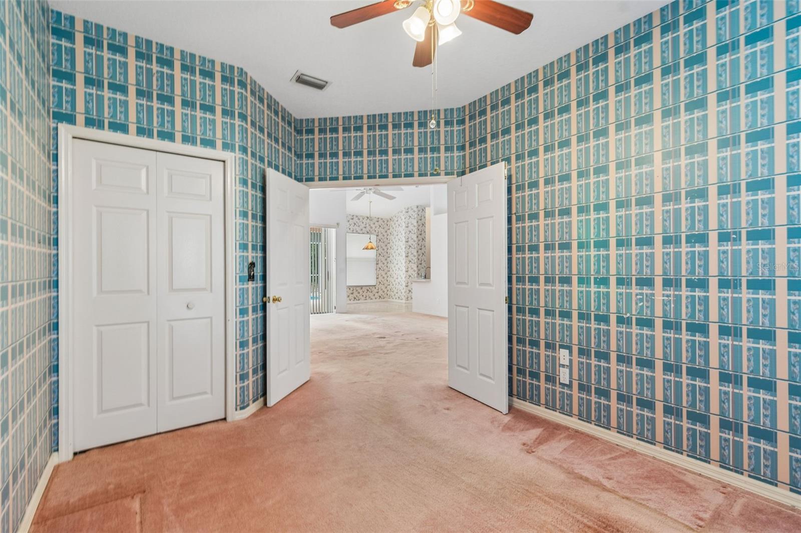 WOODRIDGE - Residential