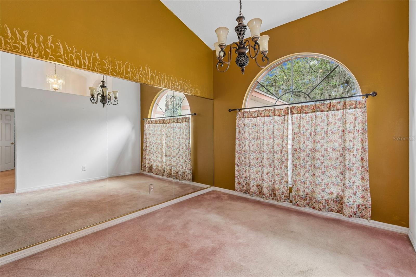 WOODRIDGE - Residential