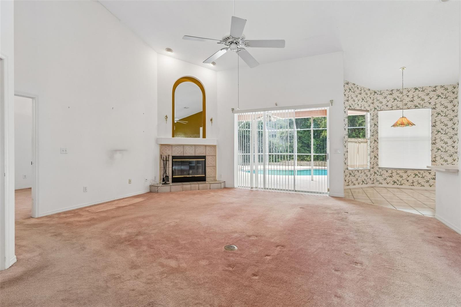 WOODRIDGE - Residential