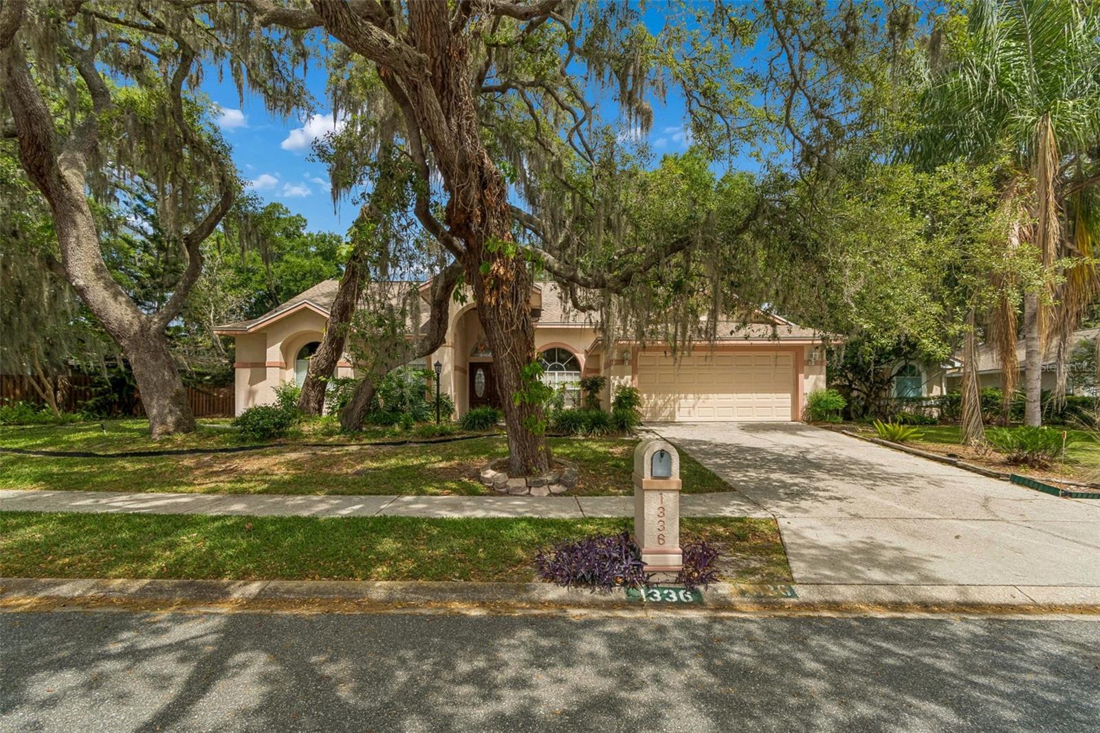 WOODRIDGE - Residential