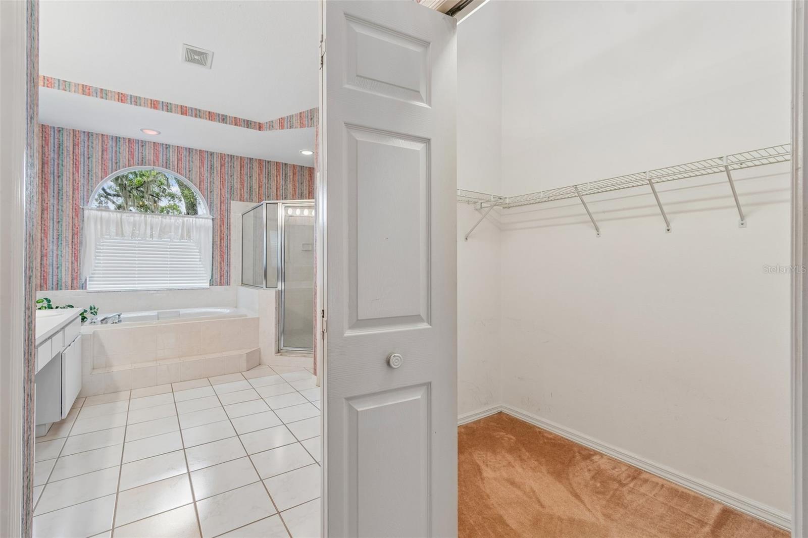 WOODRIDGE - Residential