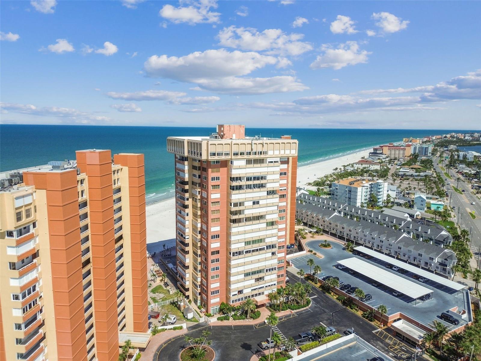 REDINGTON TOWERS BLDG 2 CONDO - Residential
