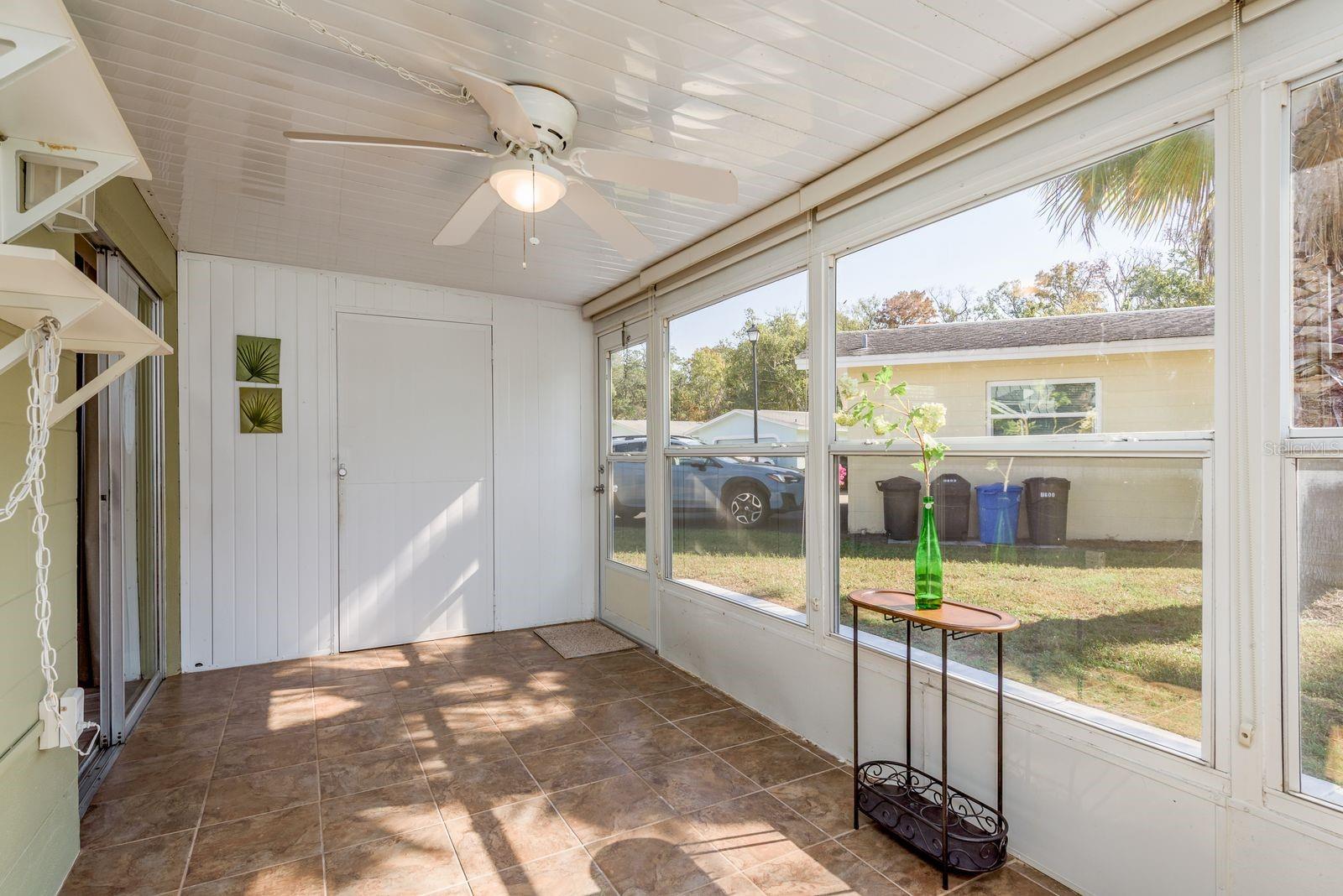 PARADISE POINTE WEST - Residential