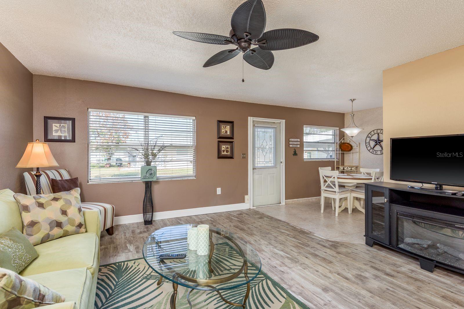 PARADISE POINTE WEST - Residential