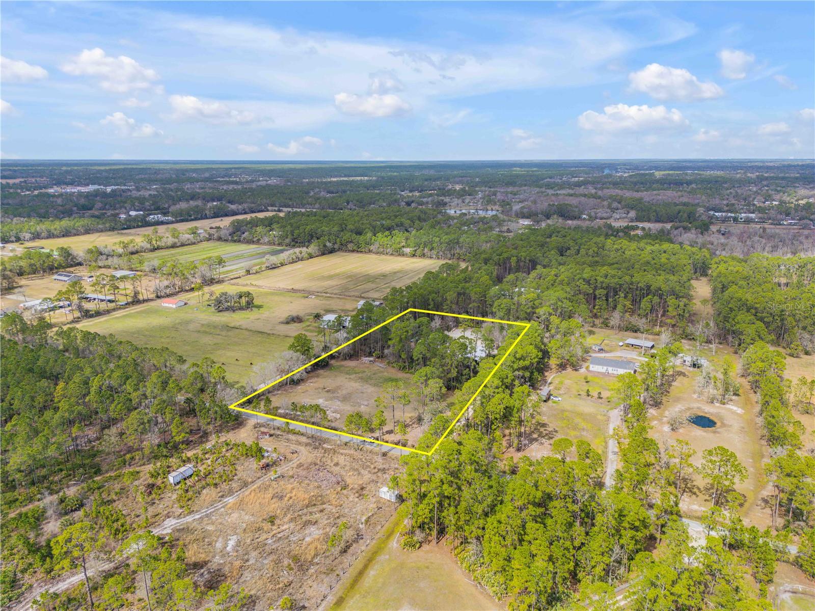 HOWE & CURRIERS ALLOTMENT - Land