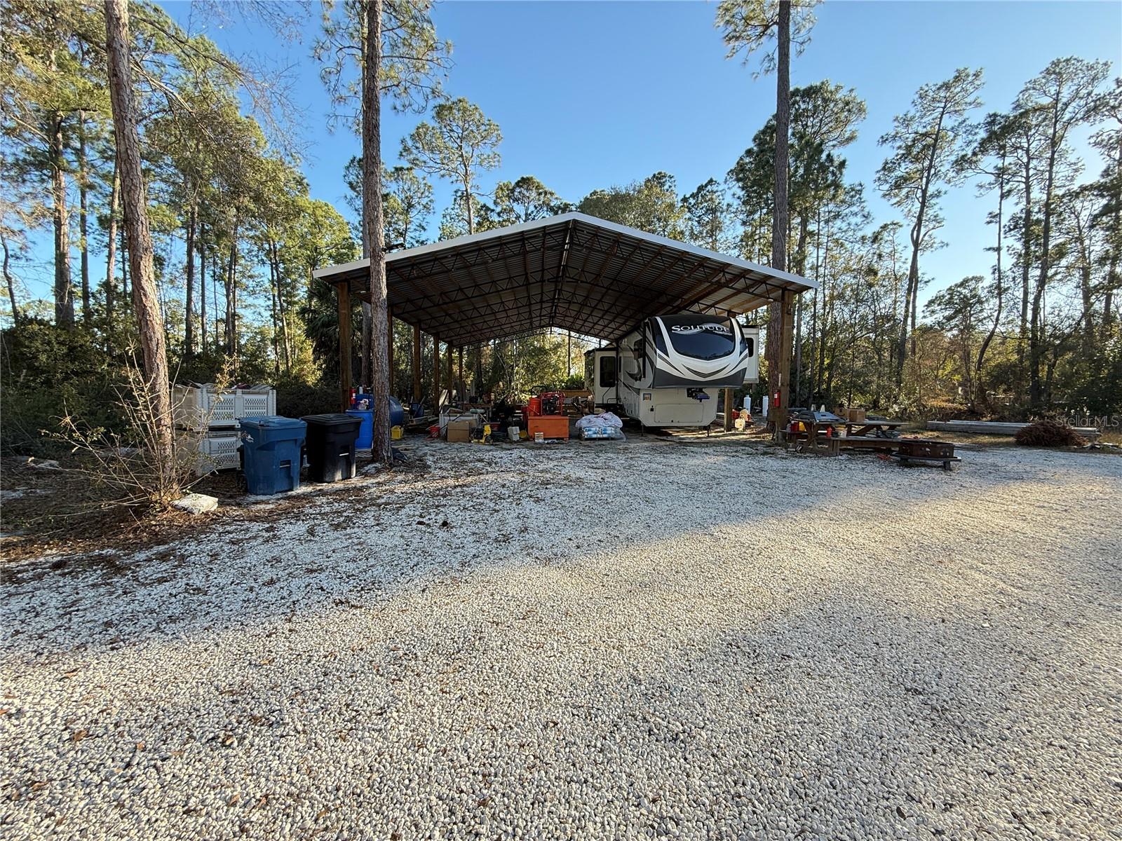 HOWE & CURRIERS ALLOTMENT - Land