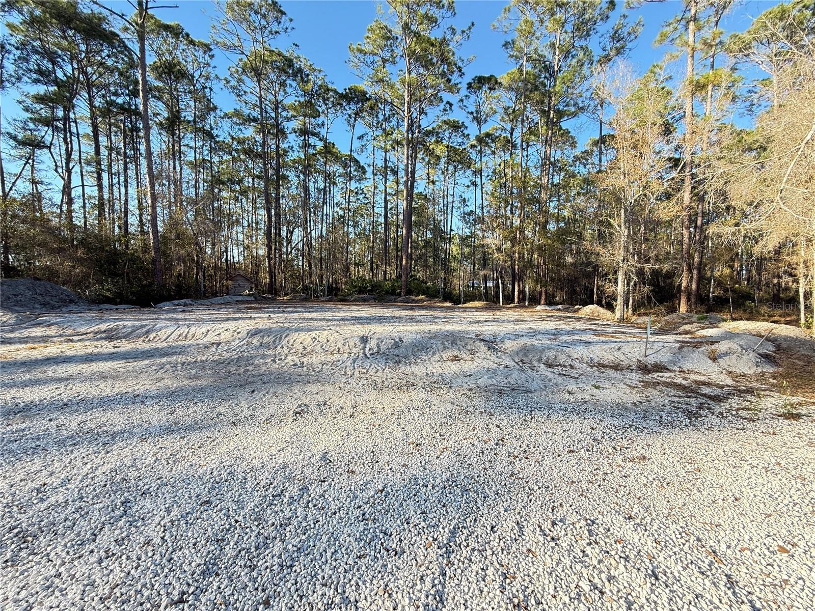 HOWE & CURRIERS ALLOTMENT - Land
