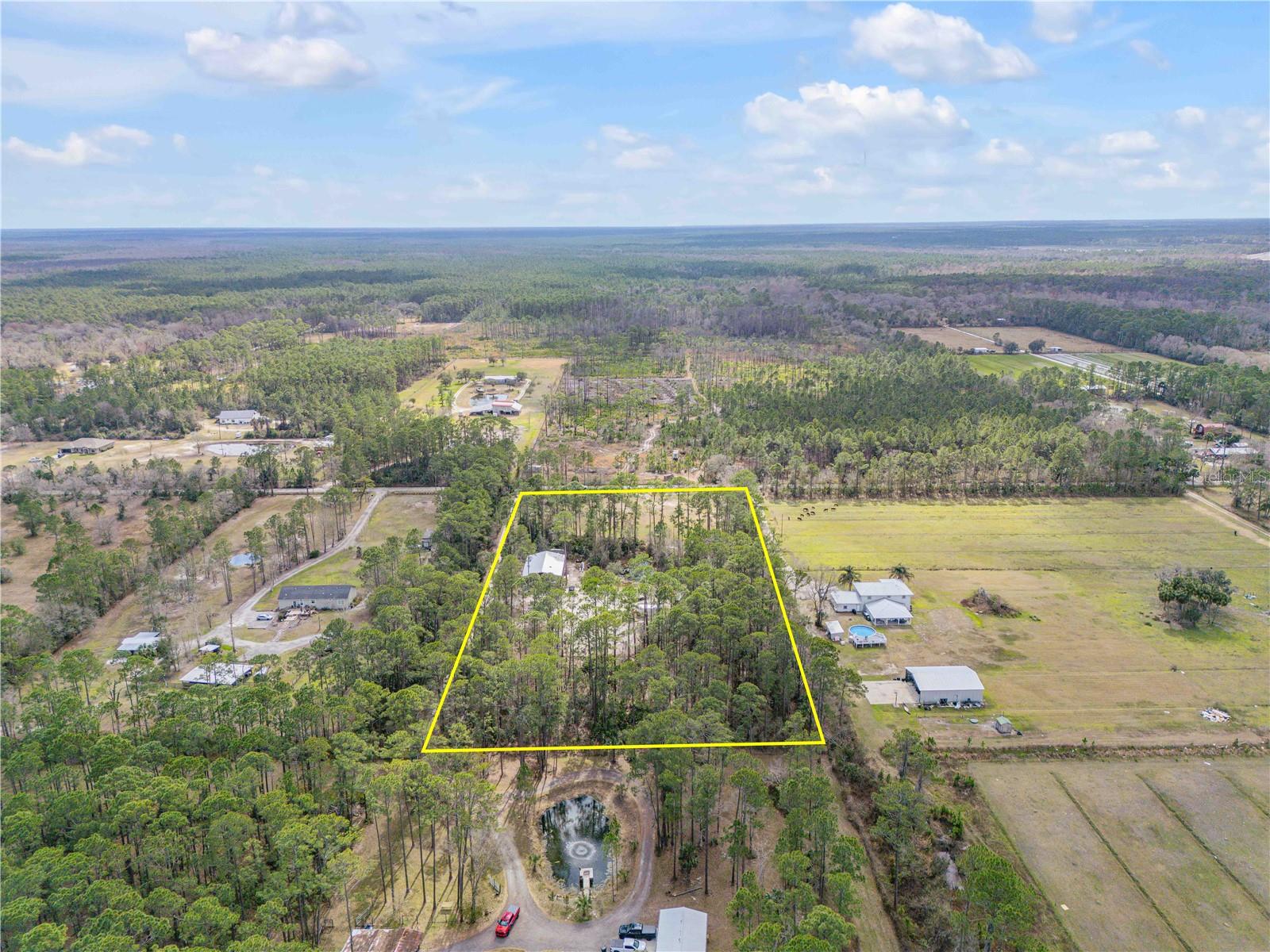 HOWE & CURRIERS ALLOTMENT - Land