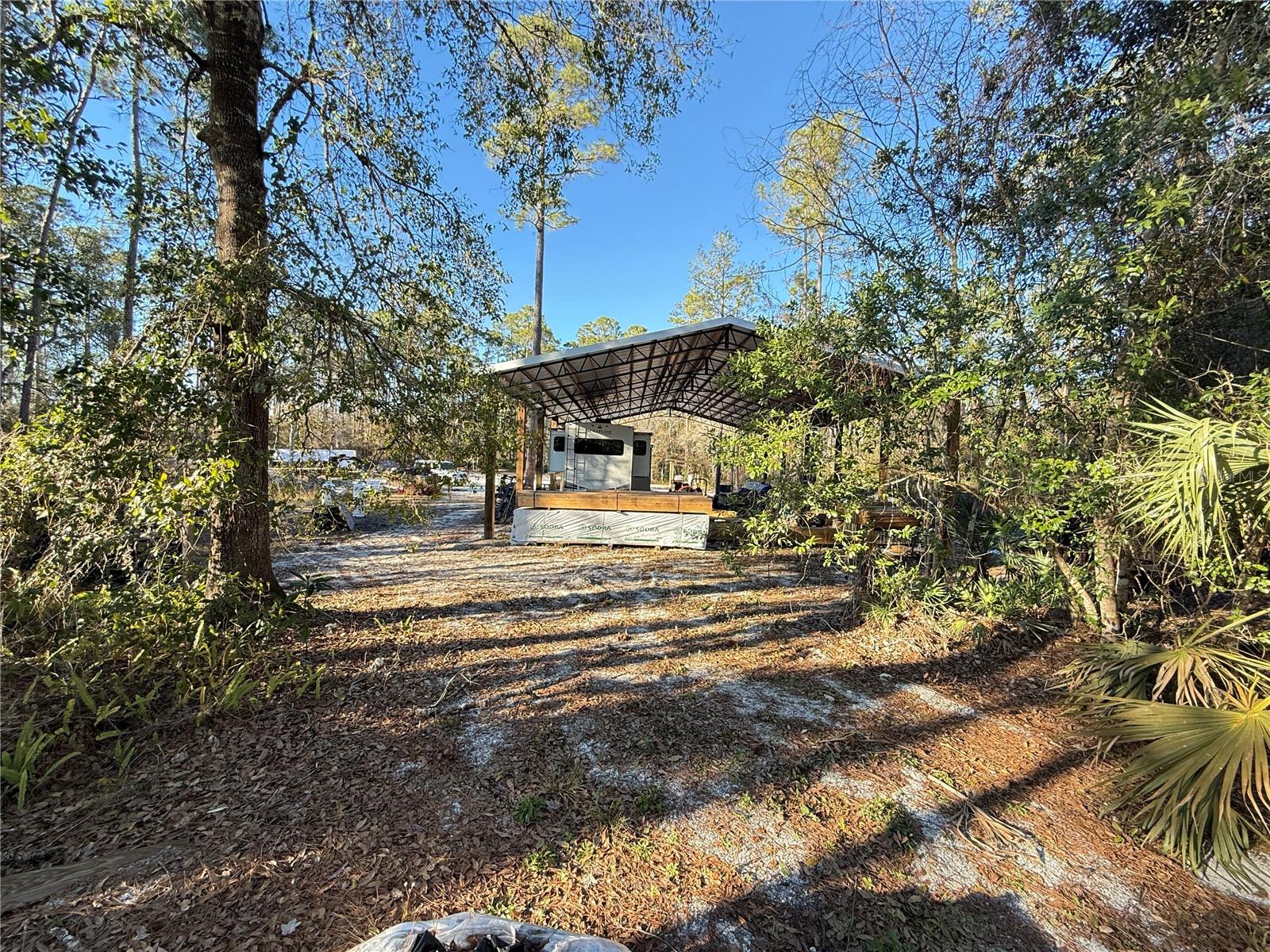 HOWE & CURRIERS ALLOTMENT - Land