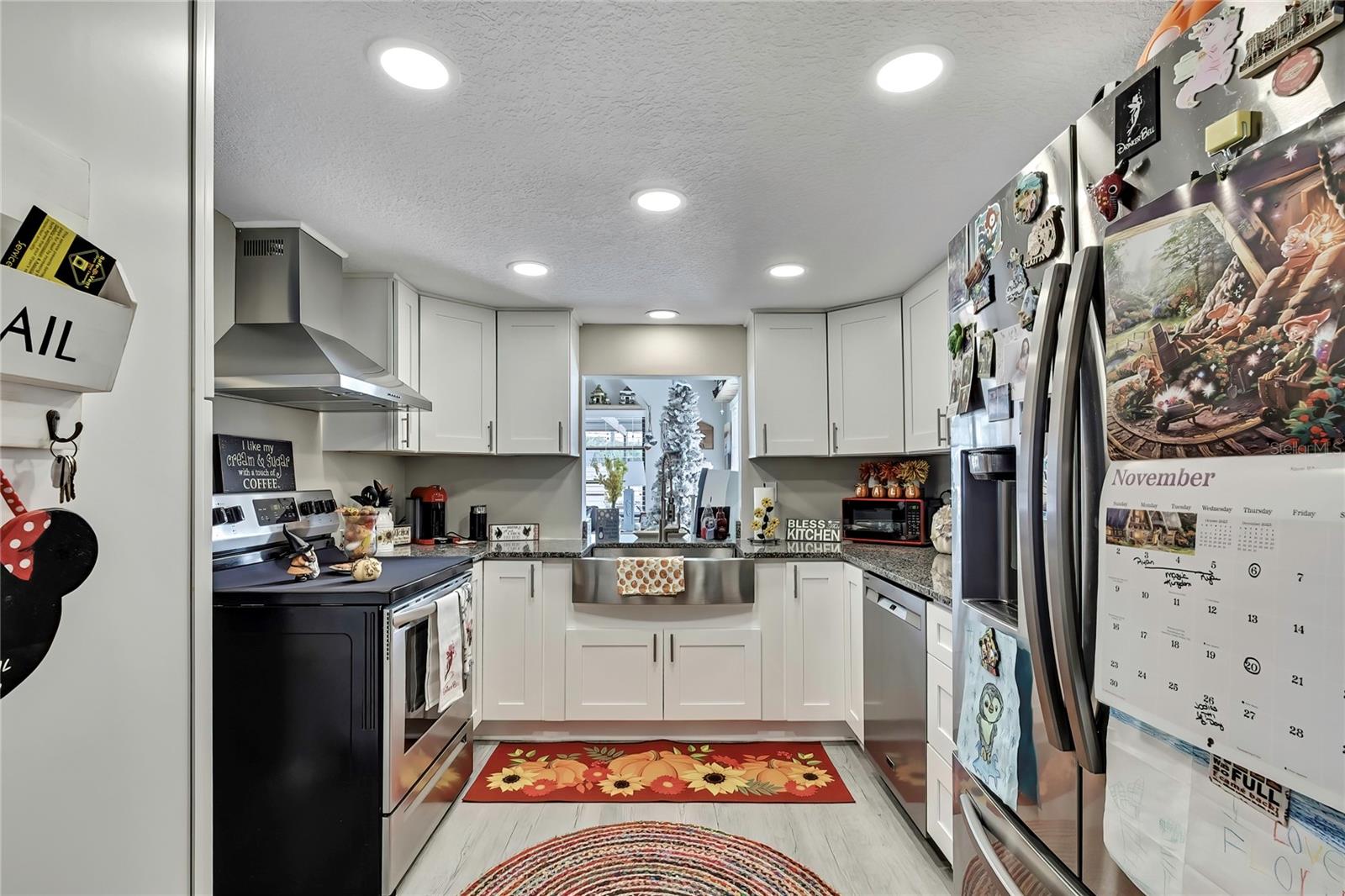 SPRING HILL - Residential