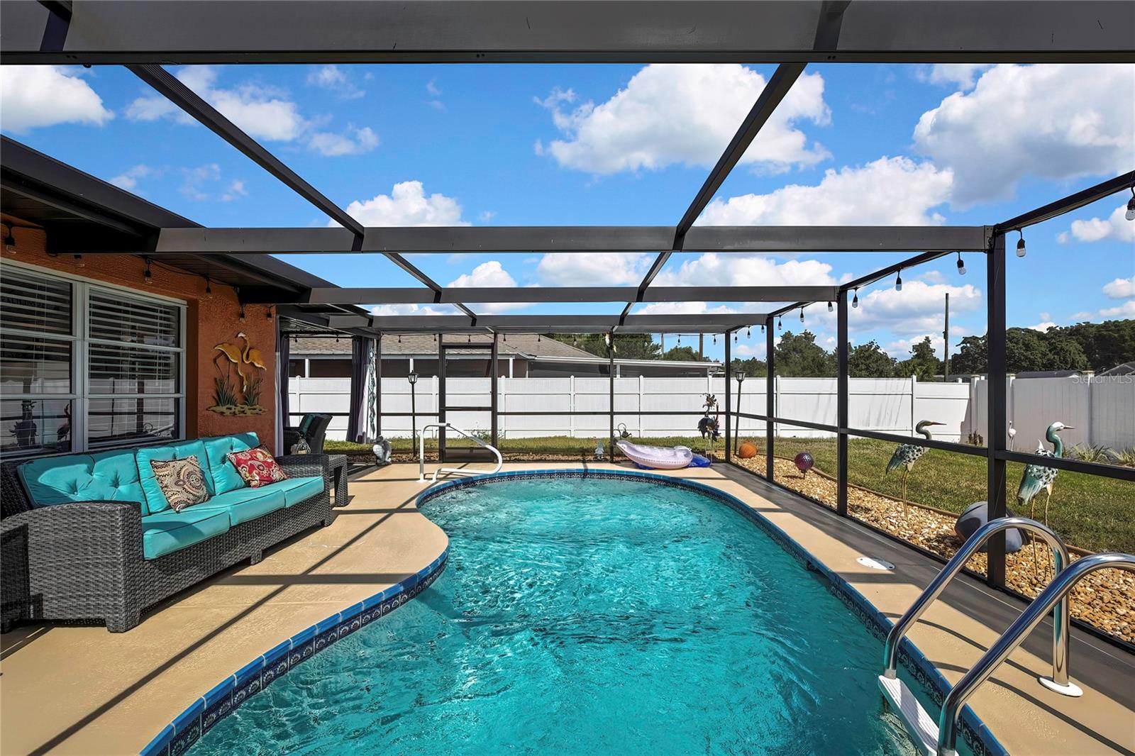 SPRING HILL - Residential