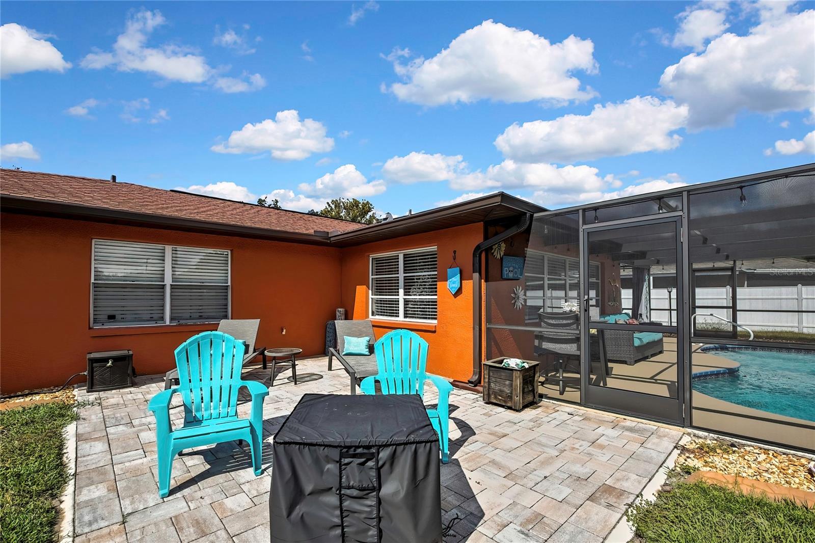 SPRING HILL - Residential