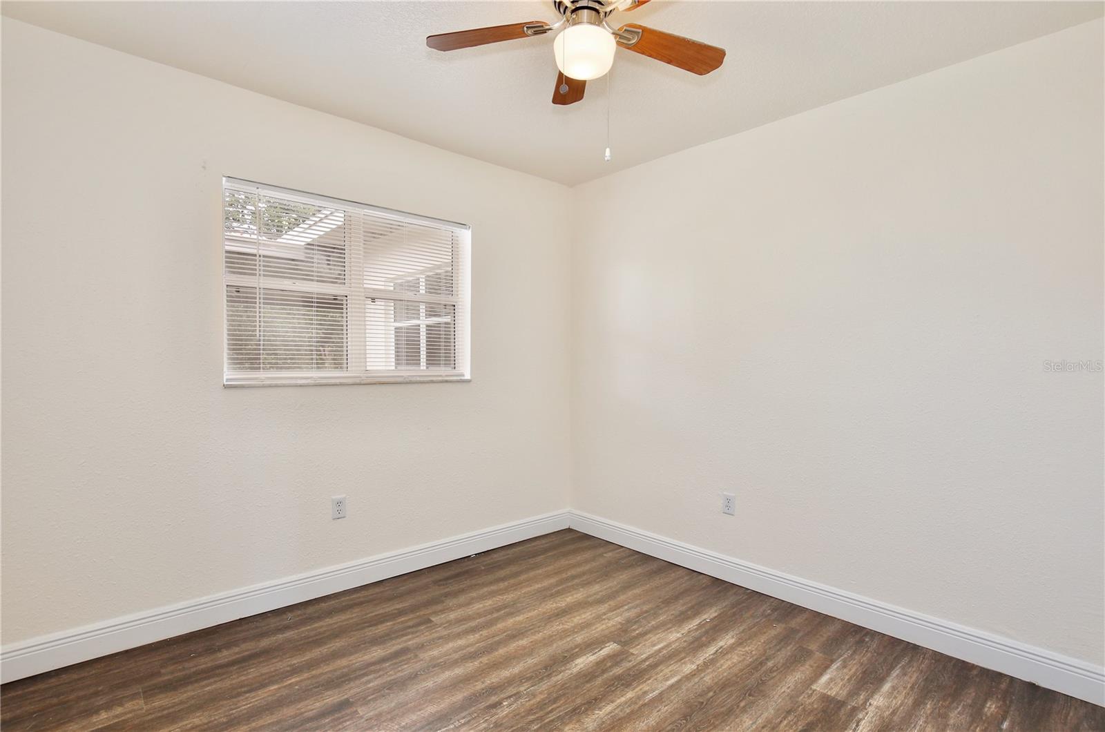 SKYLAKE - Residential Lease