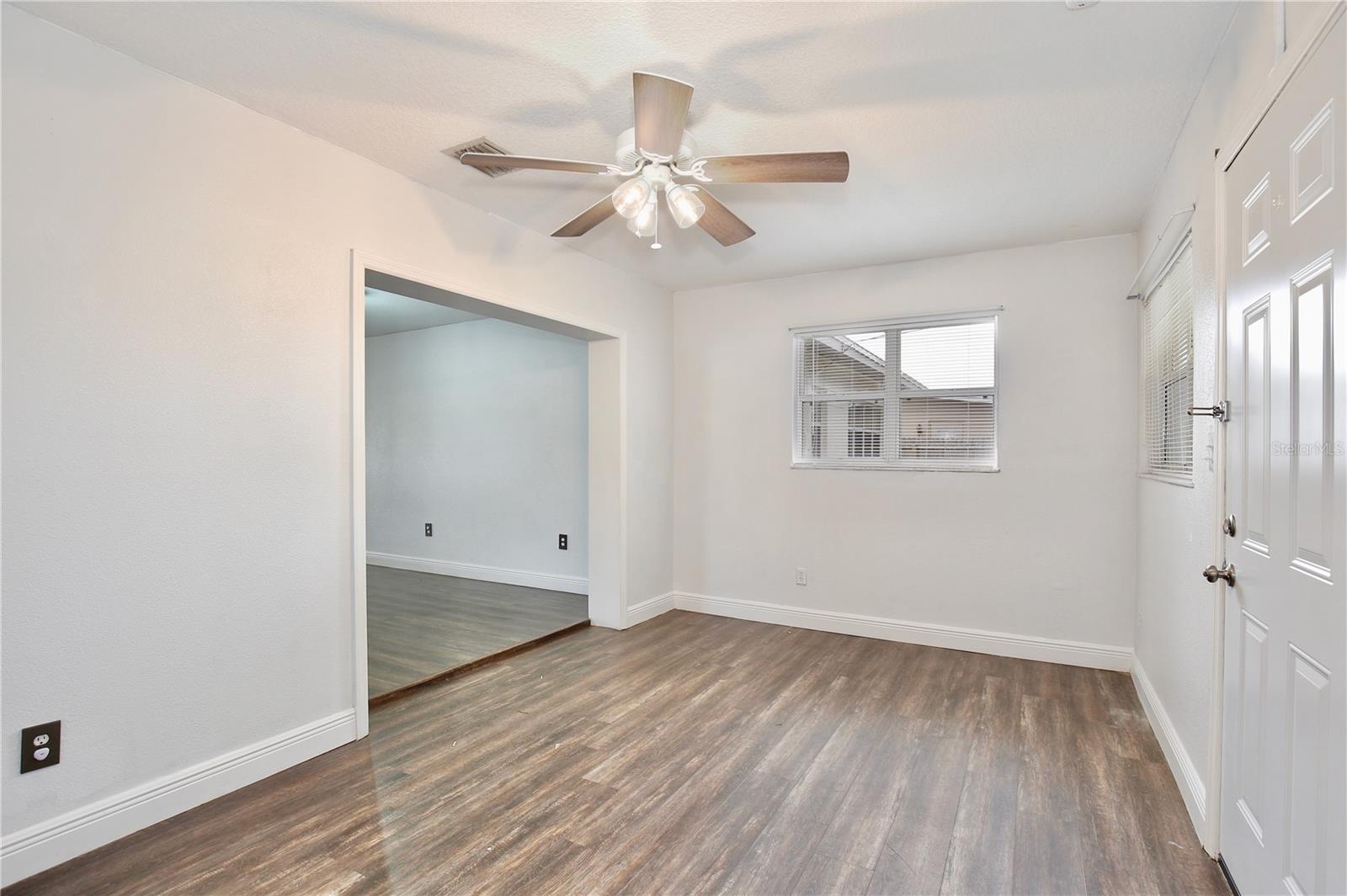 SKYLAKE - Residential Lease