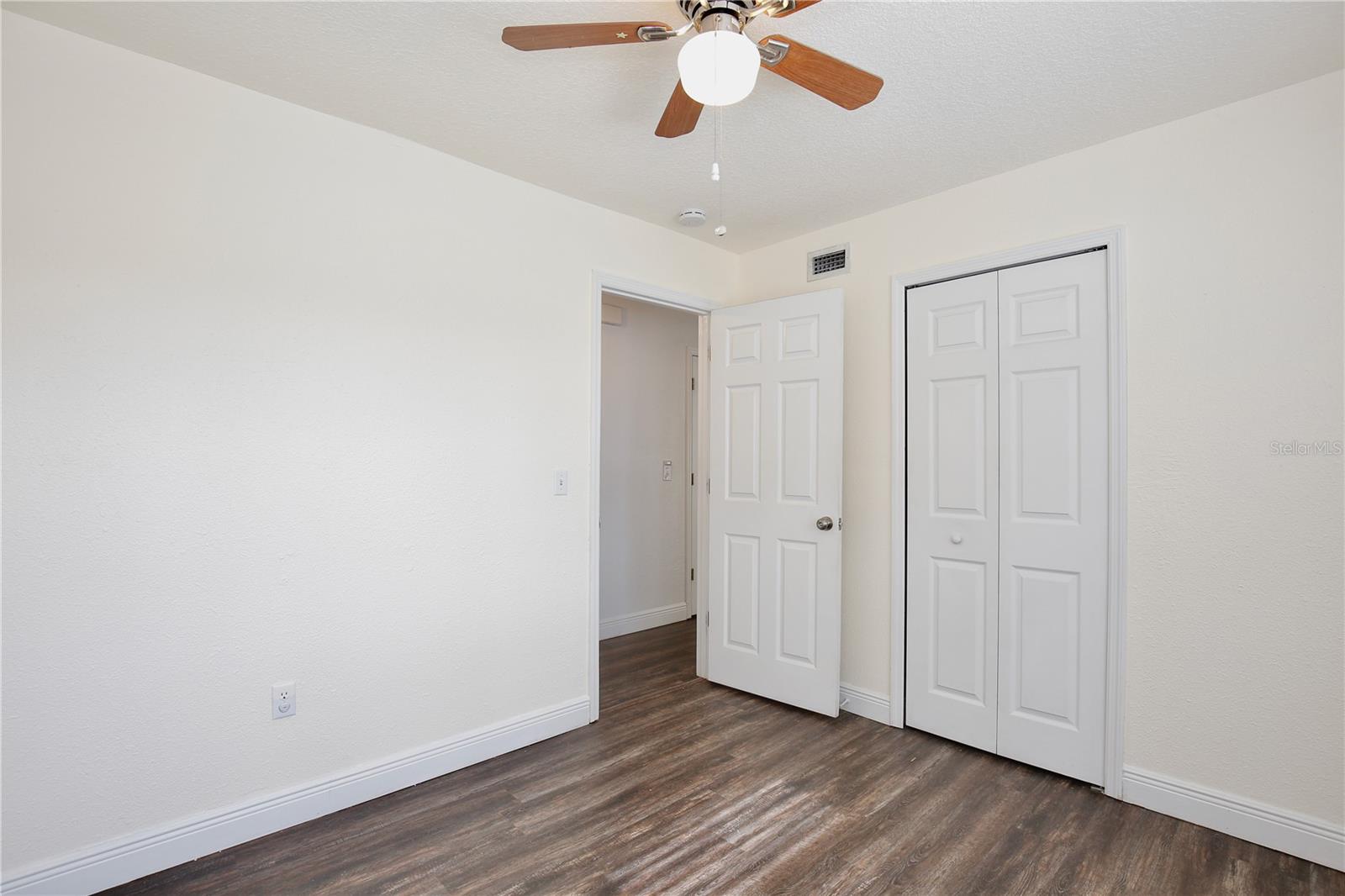 SKYLAKE - Residential Lease