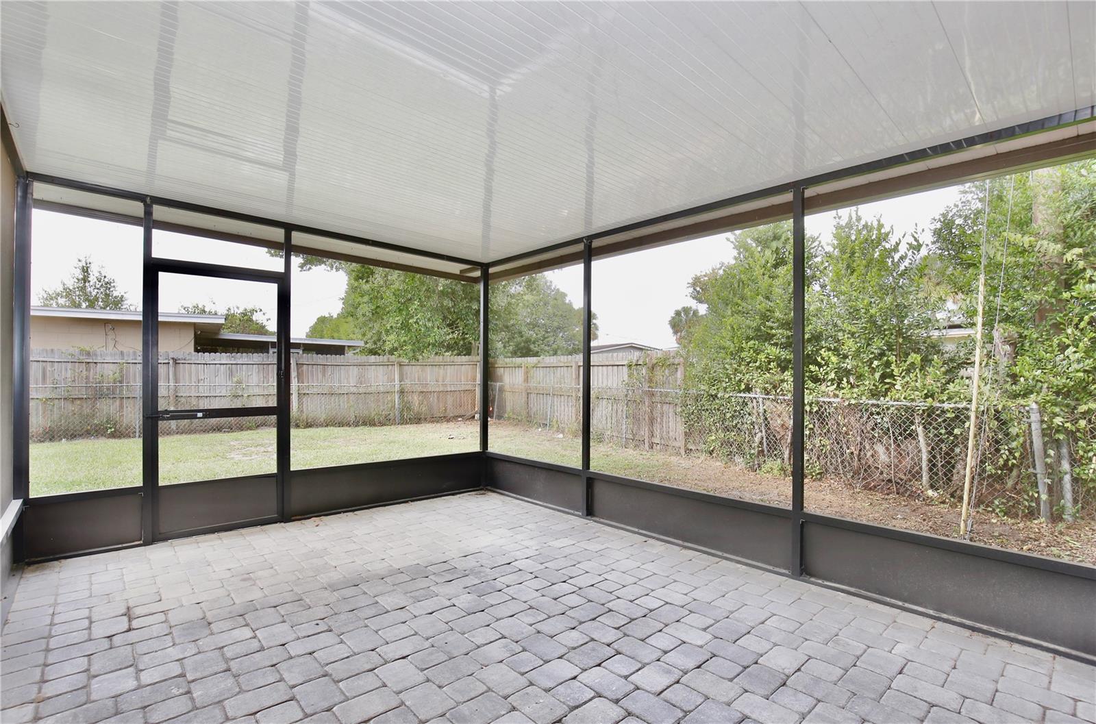 SKYLAKE - Residential Lease