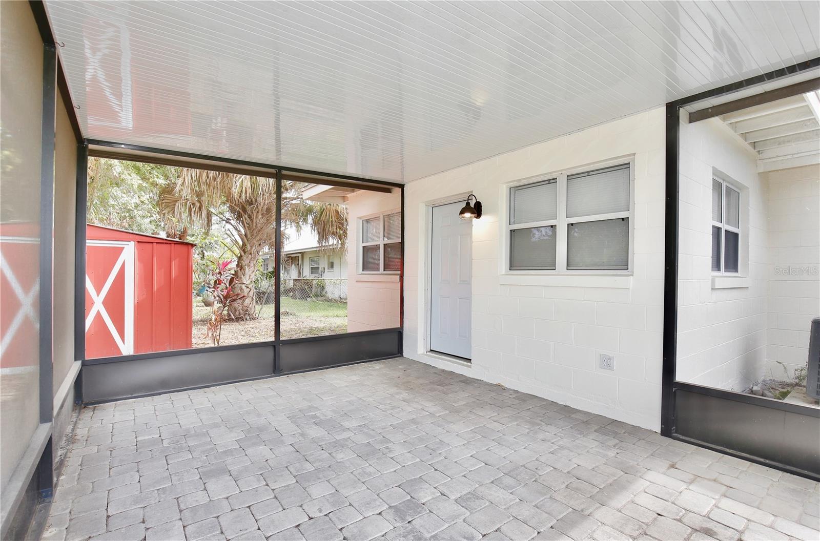 SKYLAKE - Residential Lease