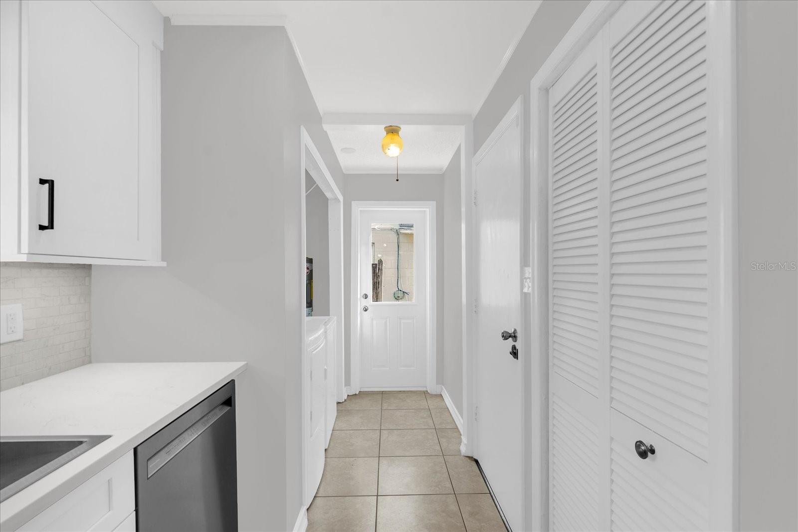 RIVEN PINES - Residential