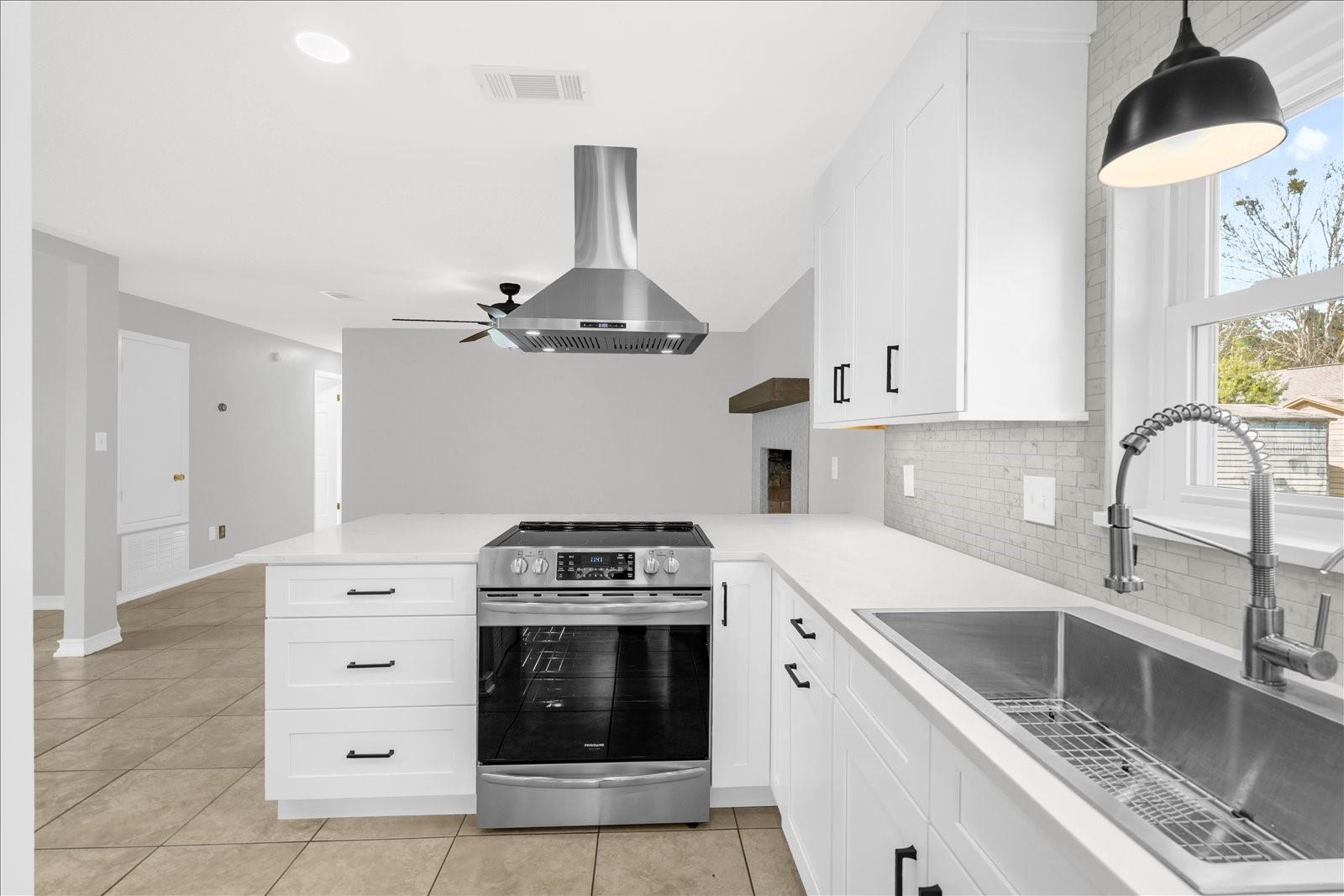 RIVEN PINES - Residential